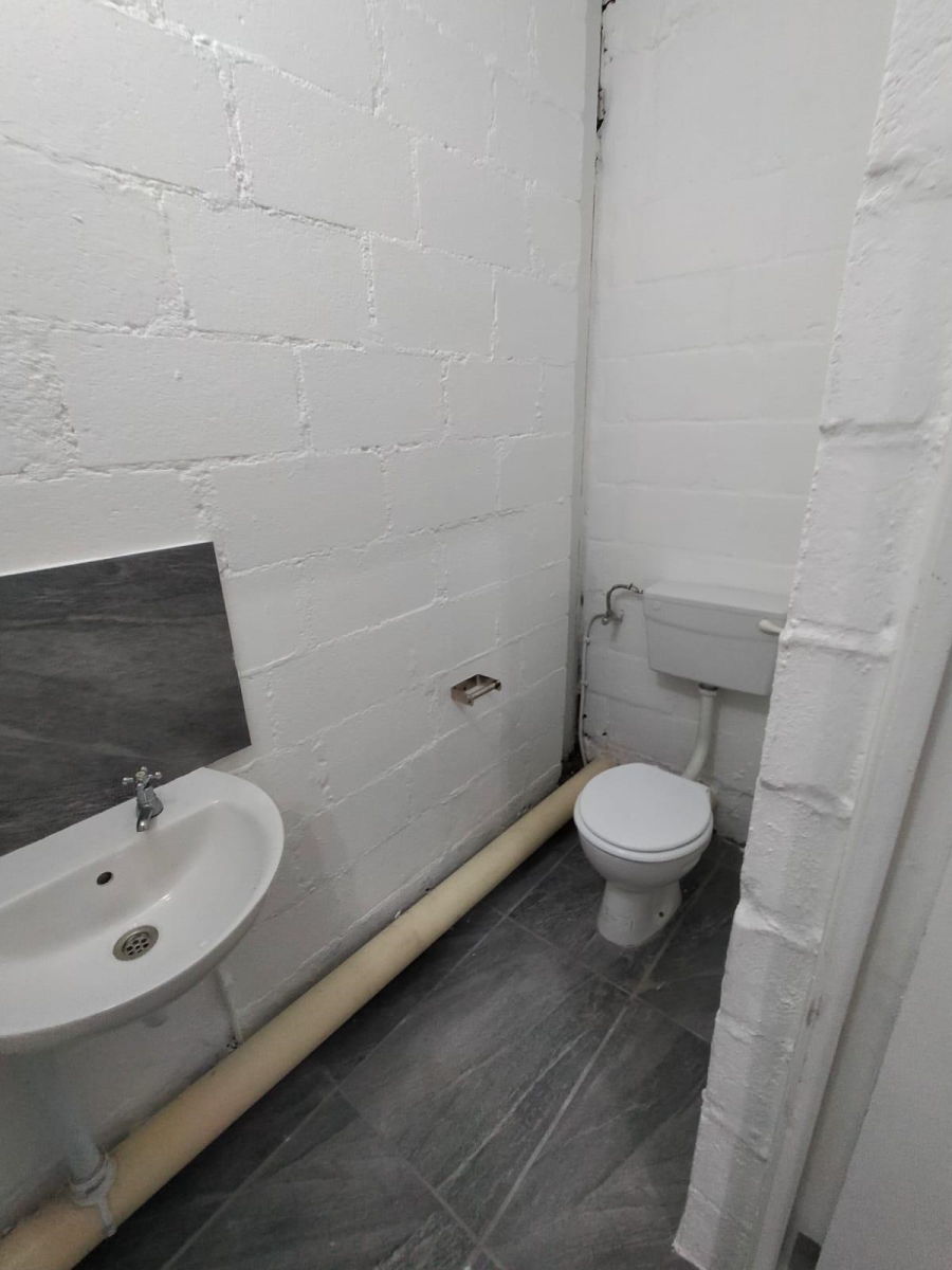 To Let commercial Property for Rent in Triangle Farm Western Cape